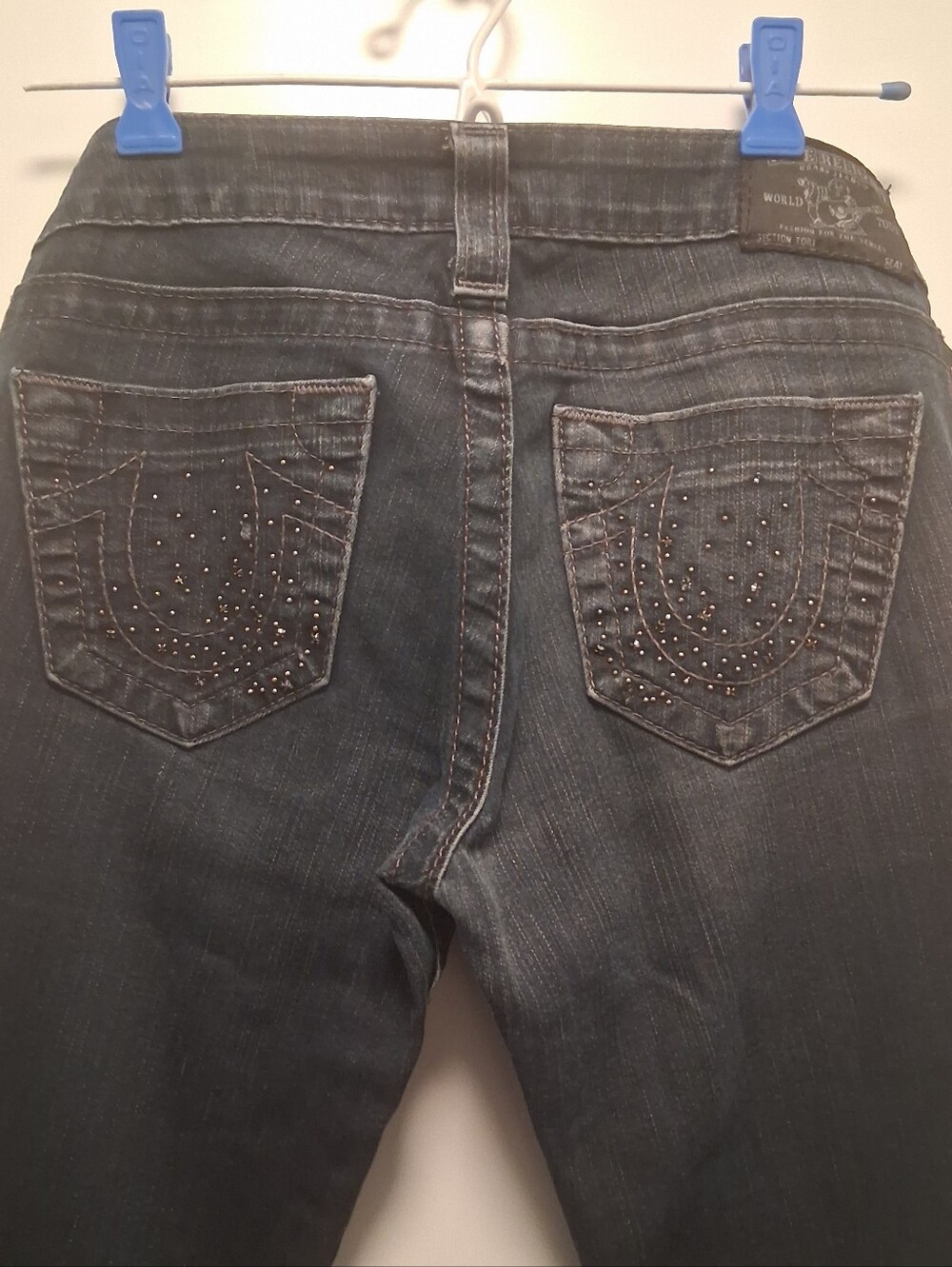 Early 2000s McBling True Religion Low Rise Dark Wash Flare Jeans Size 27 - Picture 6 of 10